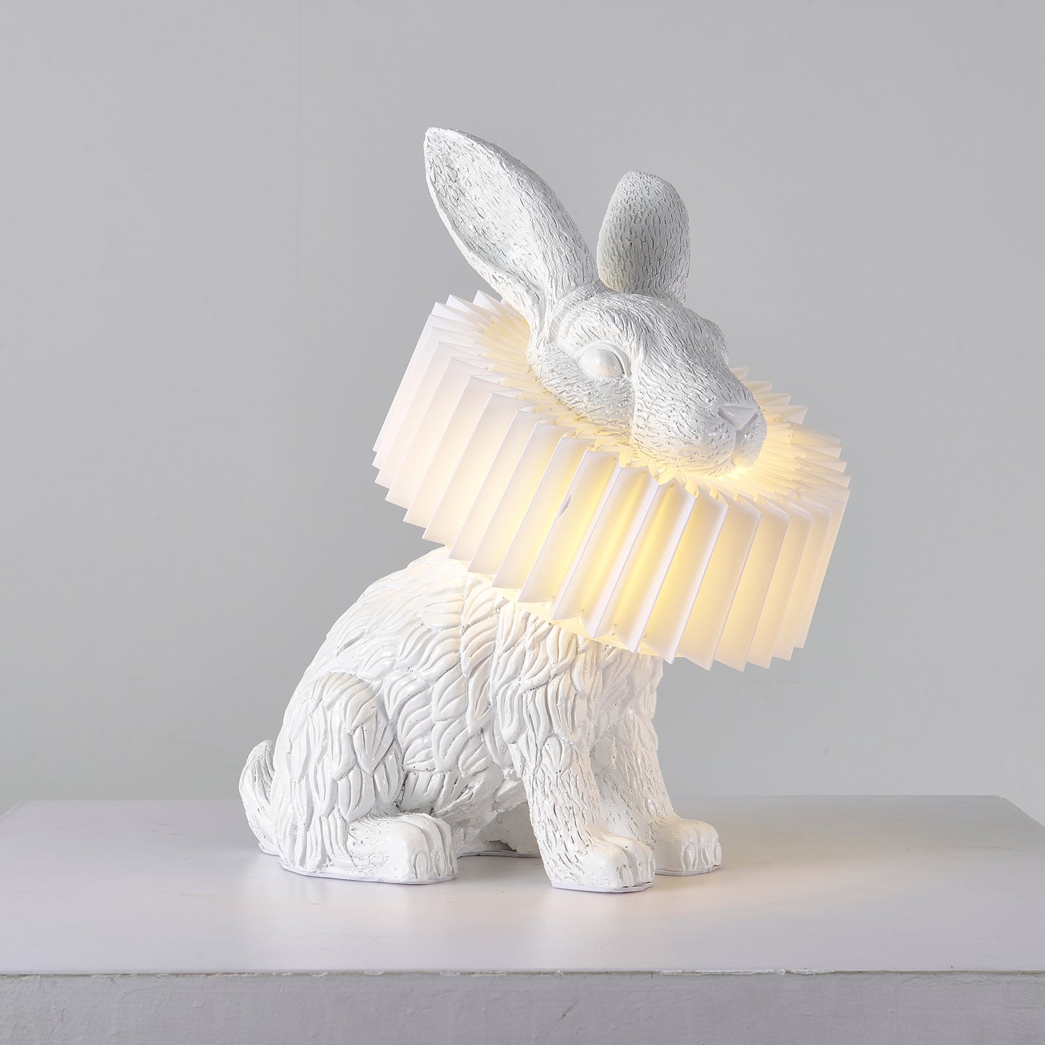 Eldaian Lampe de Table en Résine Ludique - Neutralighting