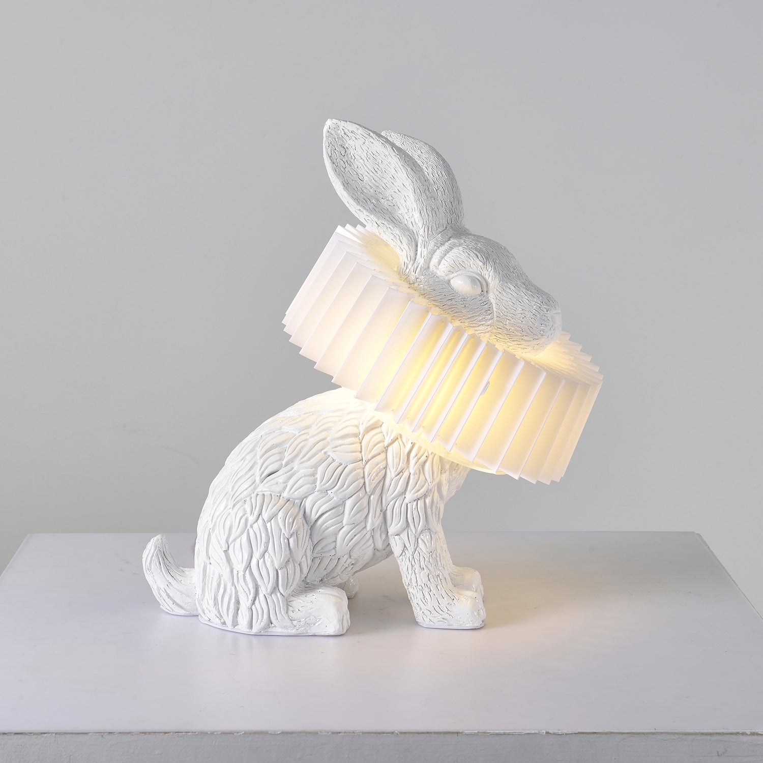 Eldaian Lampe de Table en Résine Ludique - Neutralighting