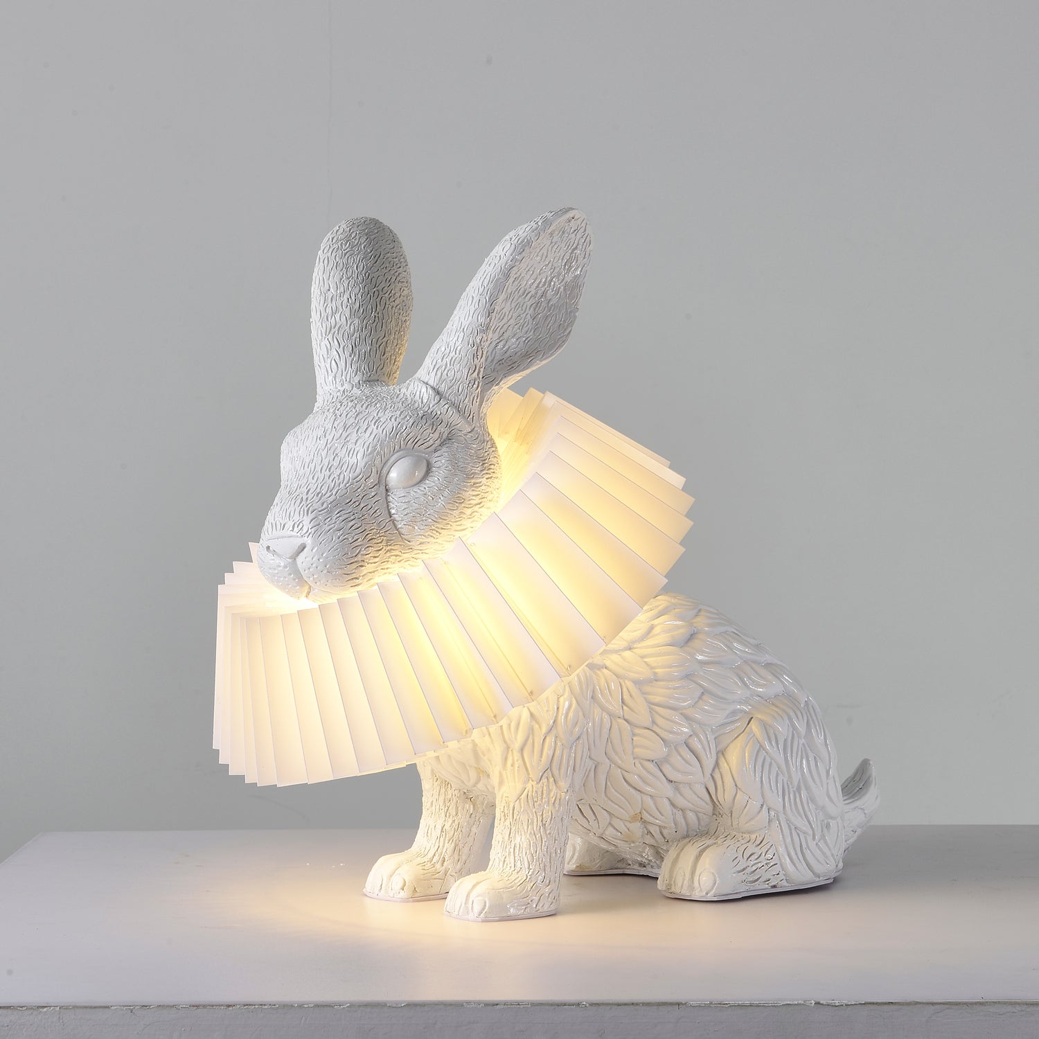 Eldaian Lampe de Table en Résine Ludique - Neutralighting