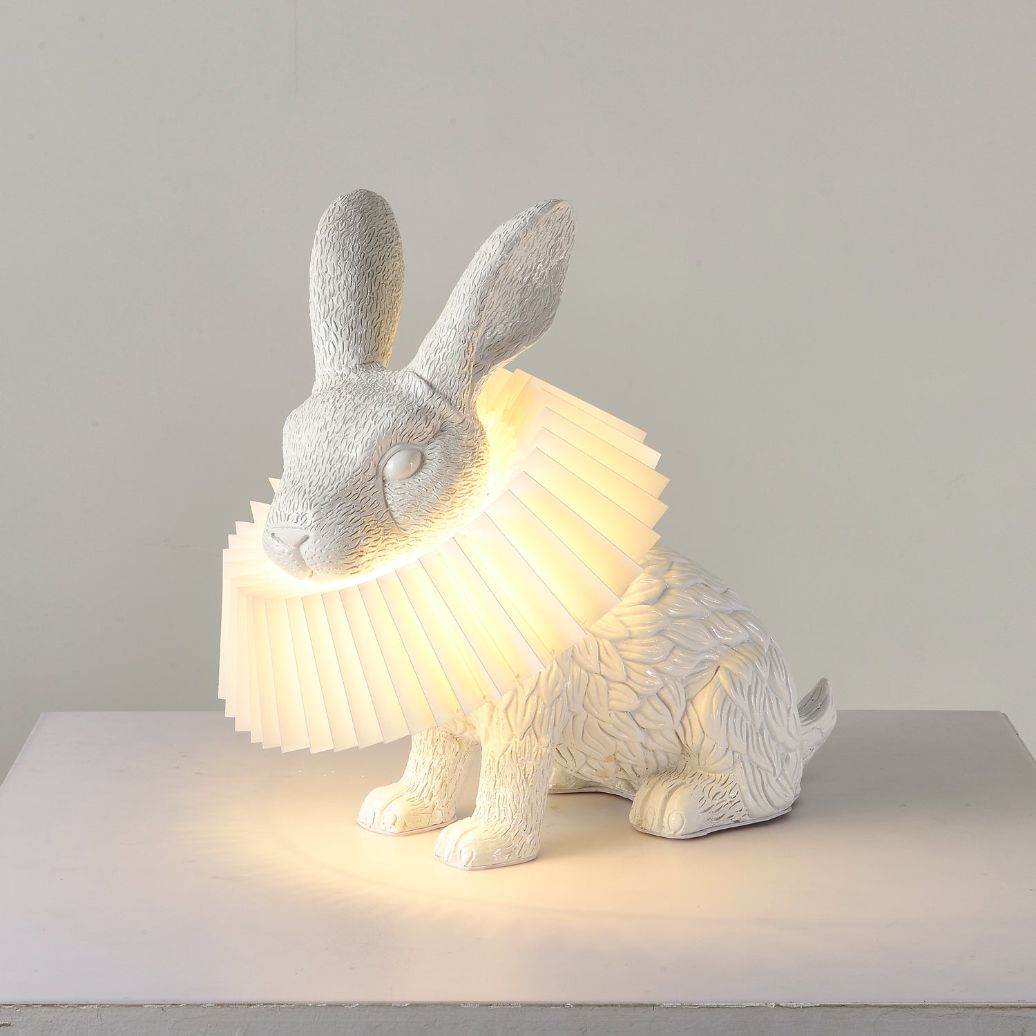 Eldaian Lampe de Table en Résine Ludique - Neutralighting