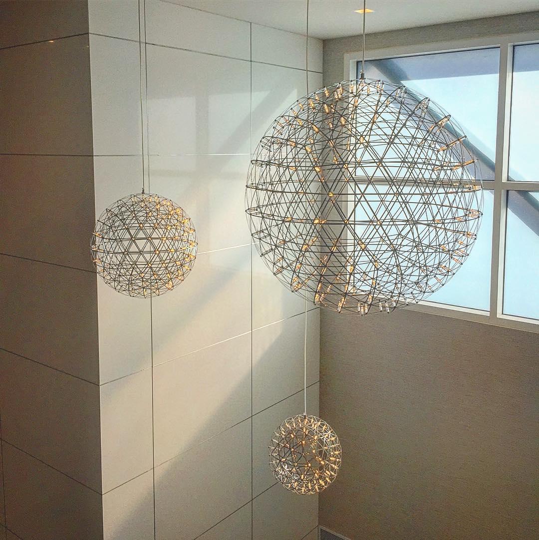 Ivthayra Lampe Pendante Boule Dorée de Luxe Postmoderne - Neutralighting