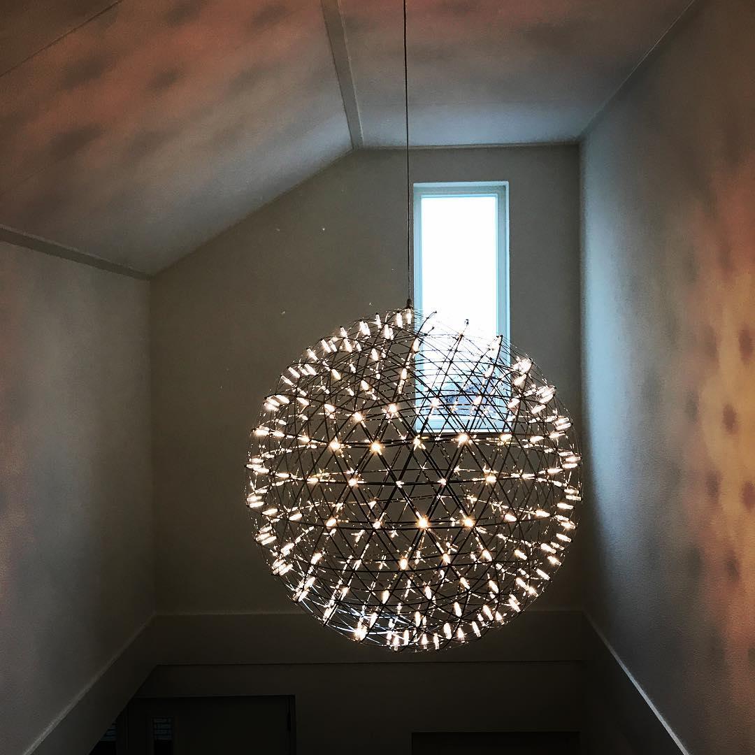 Ivthayra Lampe Pendante Boule Dorée de Luxe Postmoderne - Neutralighting
