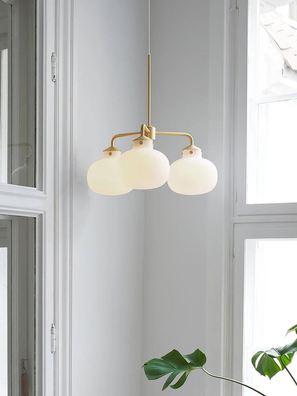 Halo Contemporary Glass Pendant Lamp - Neutralighting