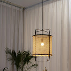 Solara PeSuspension Cadre en Rotin Canné Industriel - Neutralighting