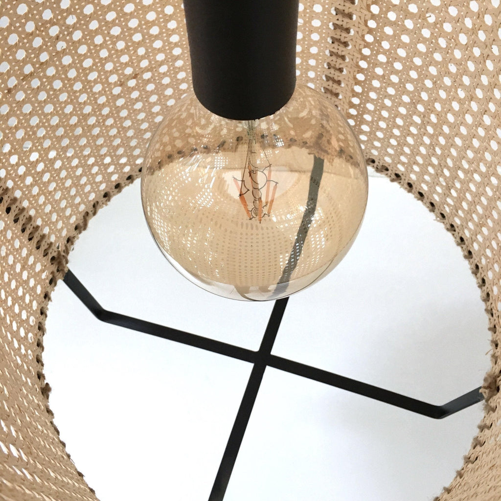 Solara PeSuspension Cadre en Rotin Canné Industriel - Neutralighting