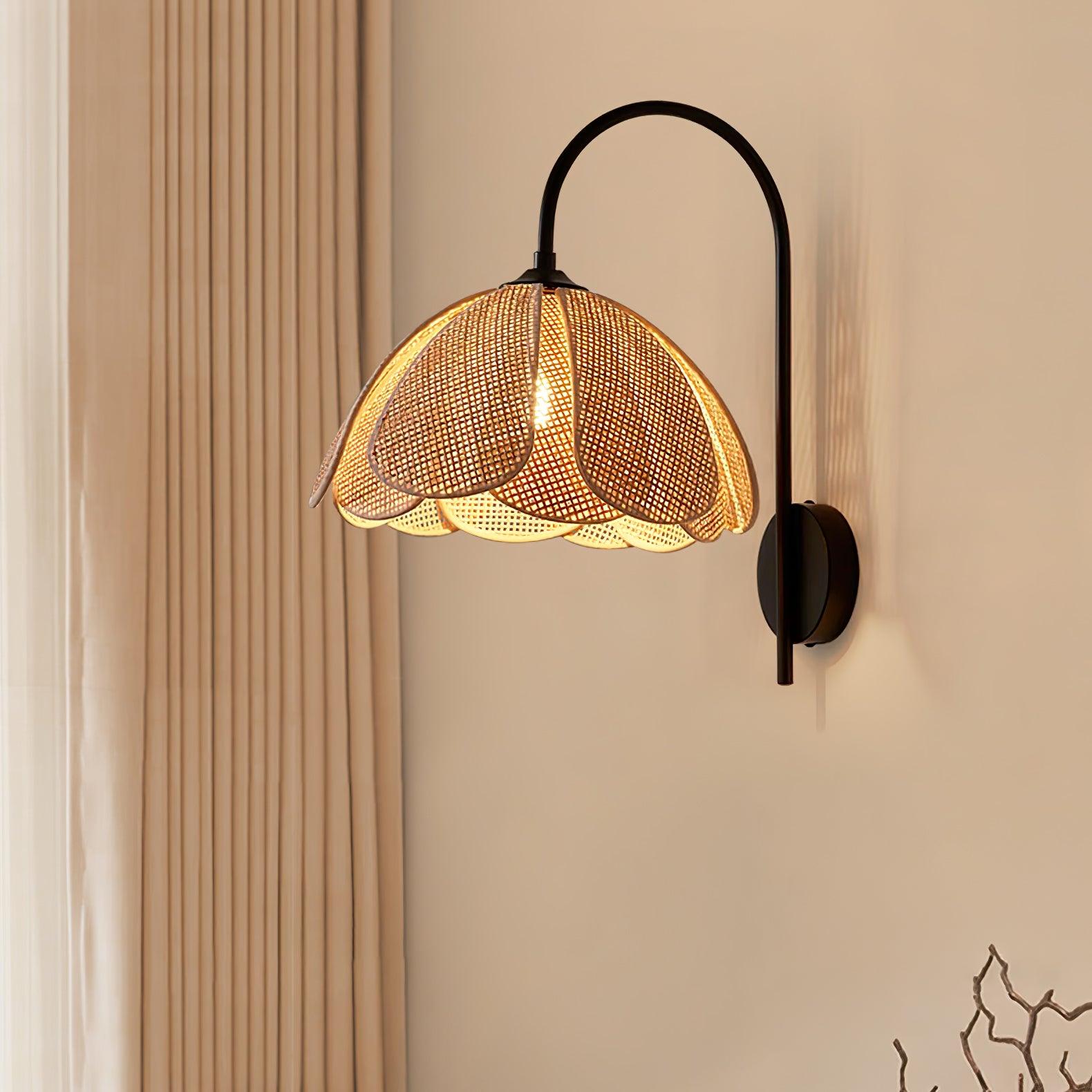 Zevelia Applique Murale Rattan Pétale Naturel Élégance - Neutralighting