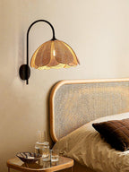 Zevelia Applique Murale Rattan Pétale Naturel Élégance - Neutralighting