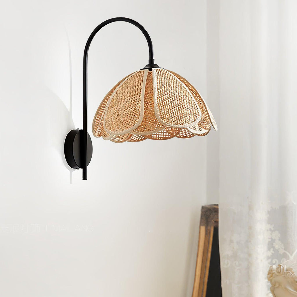 Zevelia Applique Murale Rattan Pétale Naturel Élégance - Neutralighting