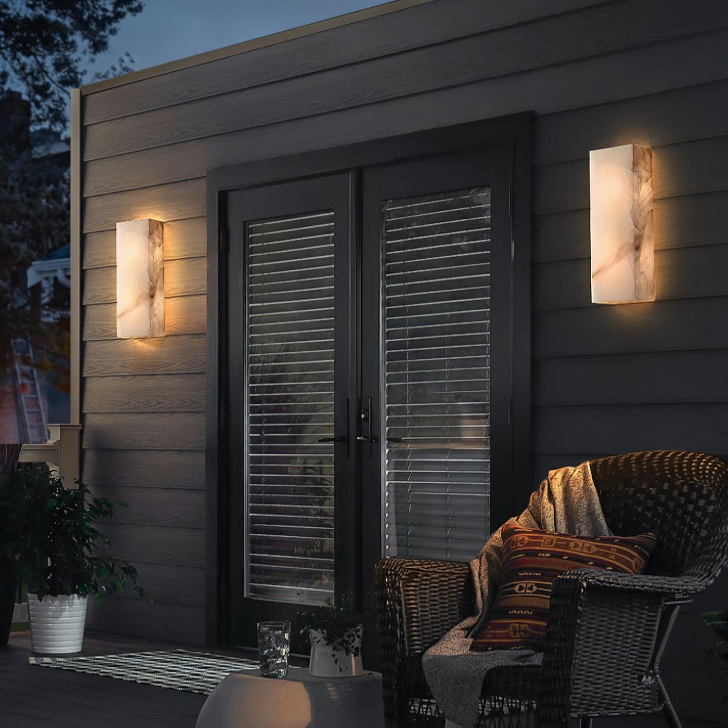 Orvian Applique Murale Extérieure Minimaliste en Albâtre - Neutralighting