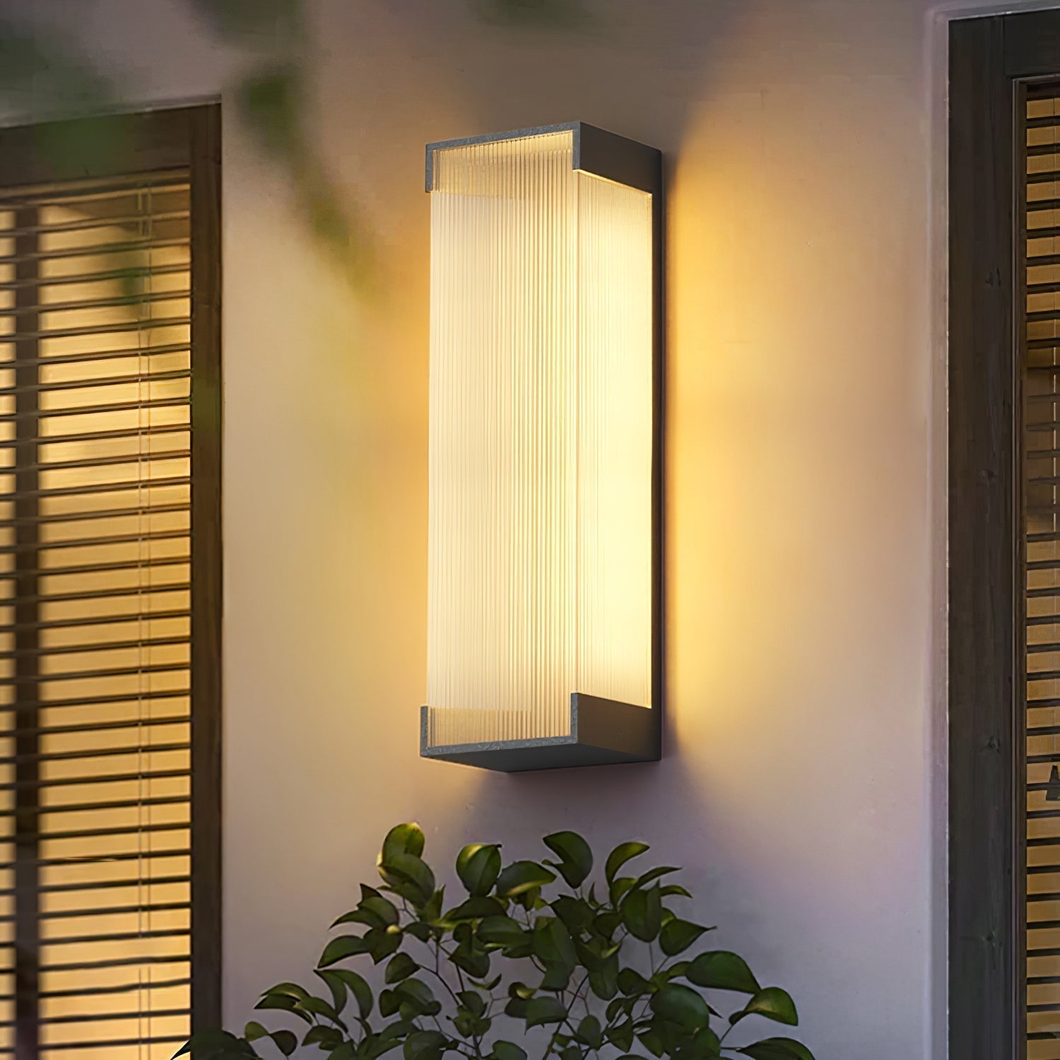 Ivela Applique Murale Extérieure Solaire Rectangulaire Unique - Neutralighting