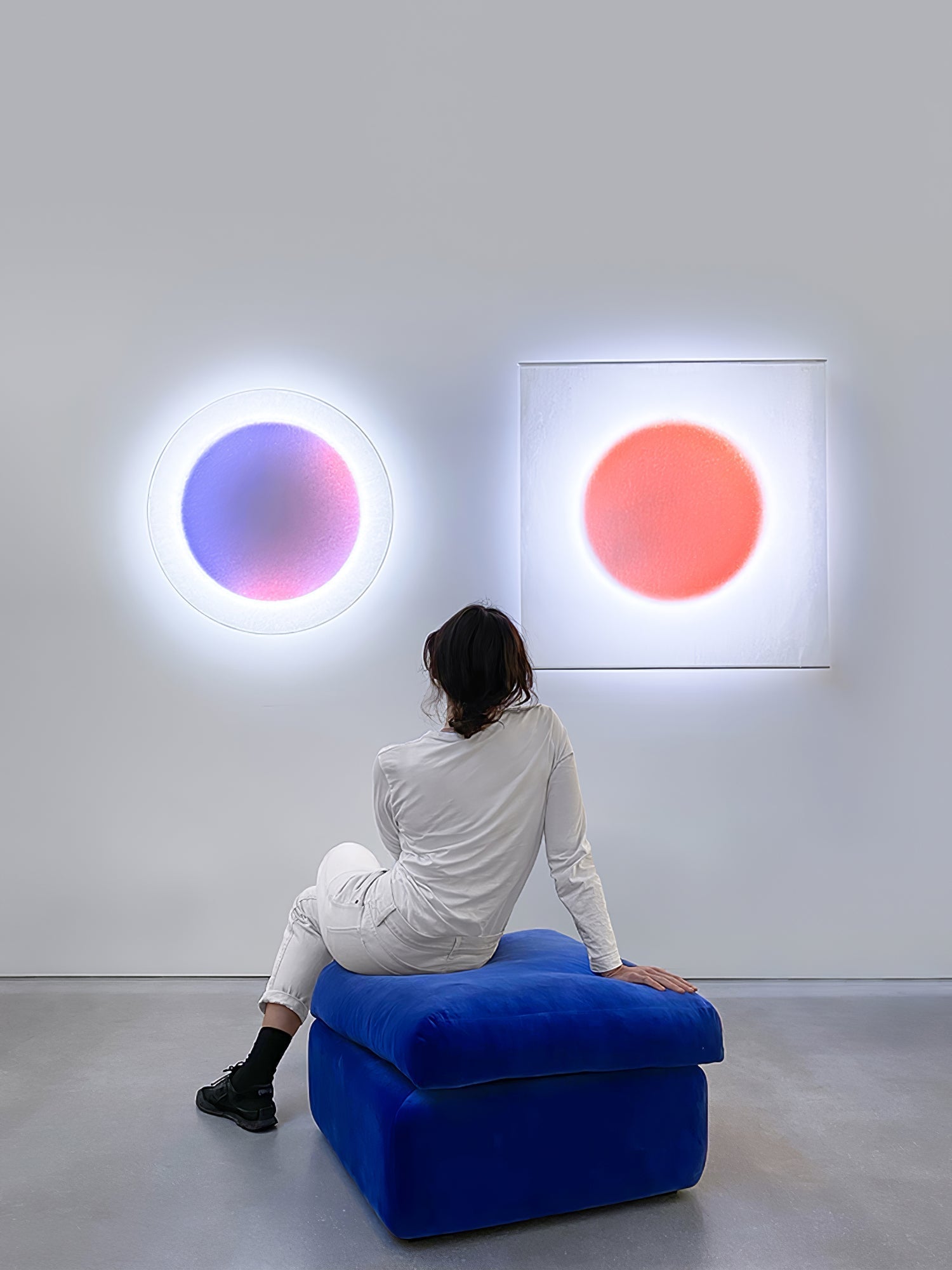 Relax Individual Creativity Paper Wall Light - Neutralighting
