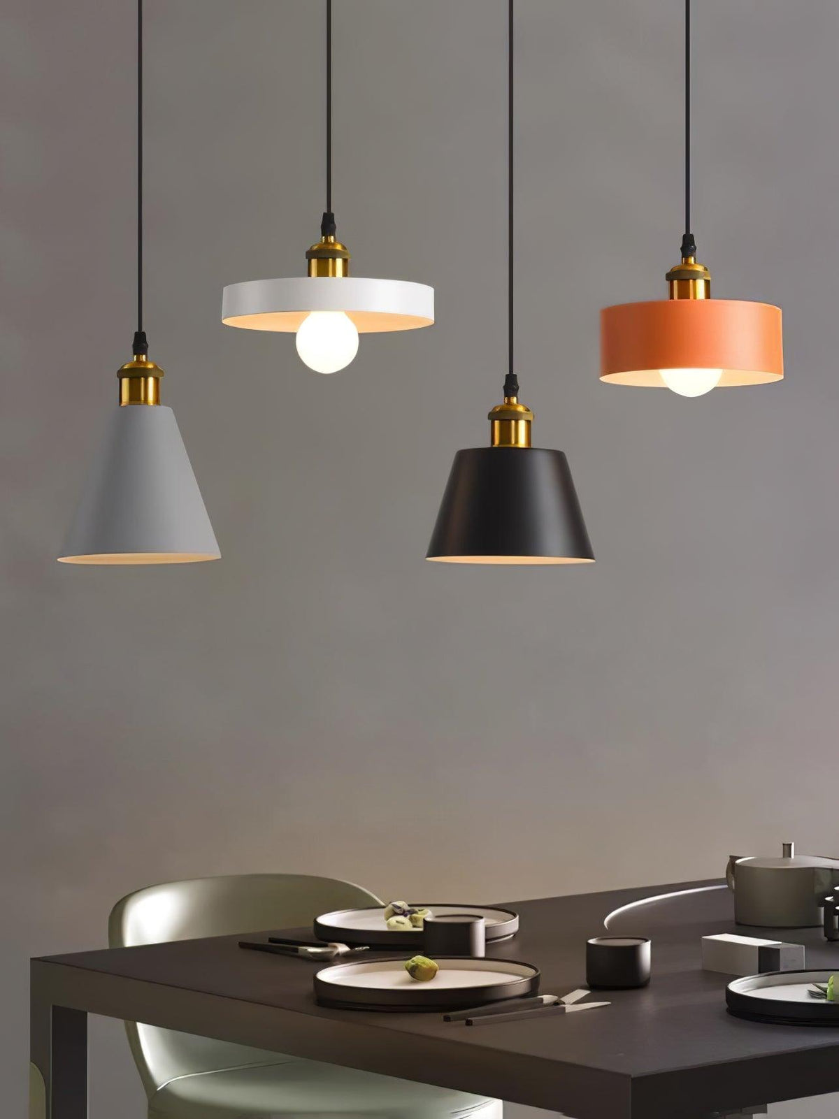 Trio Lampe Suspendue Industrielle en Résine - Neutralighting