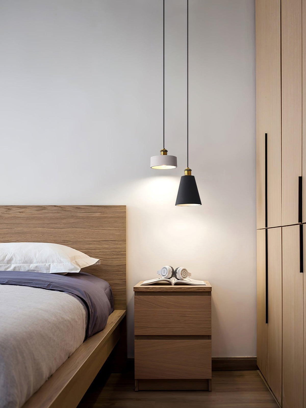 Trio Lampe Suspendue Industrielle en Résine - Neutralighting