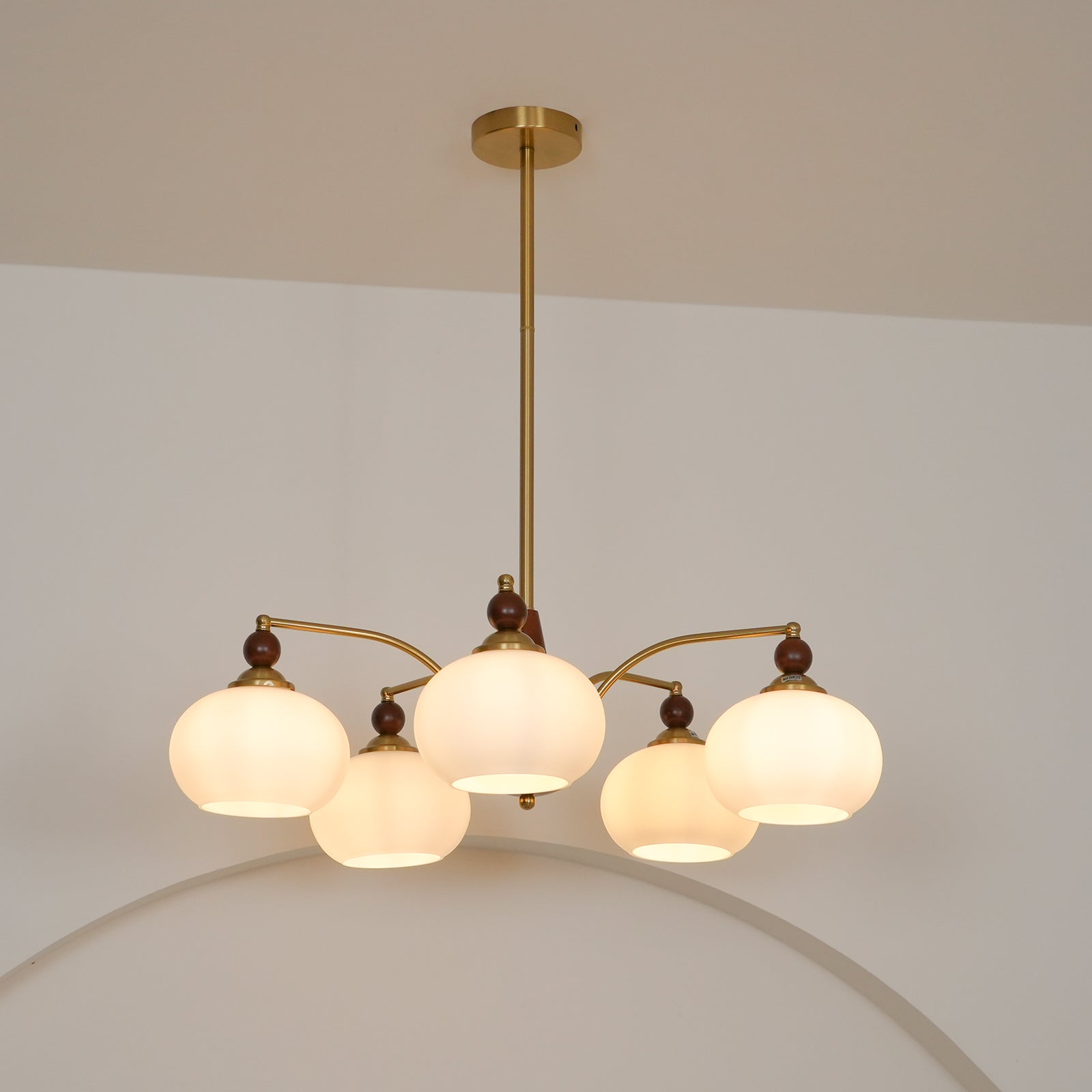 Lustra Suspension Rétro en Verre Jaune et Laiton - Neutralighting