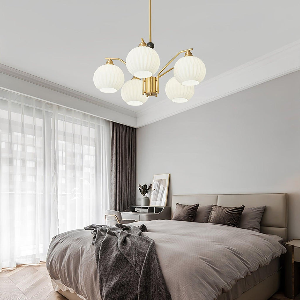 Nytheos Luxueux Laiton Lustre - Neutralighting