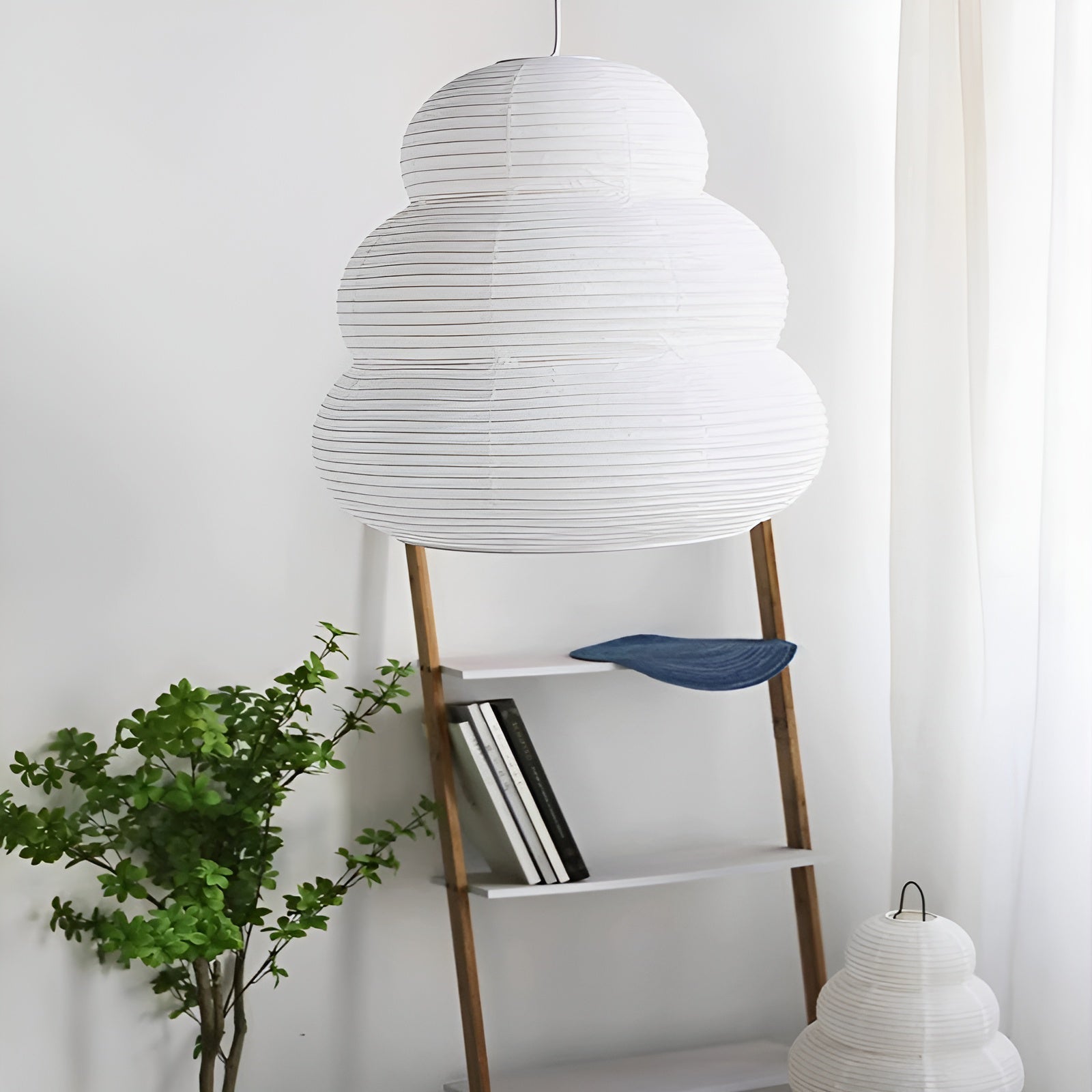 Solara Suspension Papier Washi Lanternes Empilées Japonaises pour Salon - Neutralighting