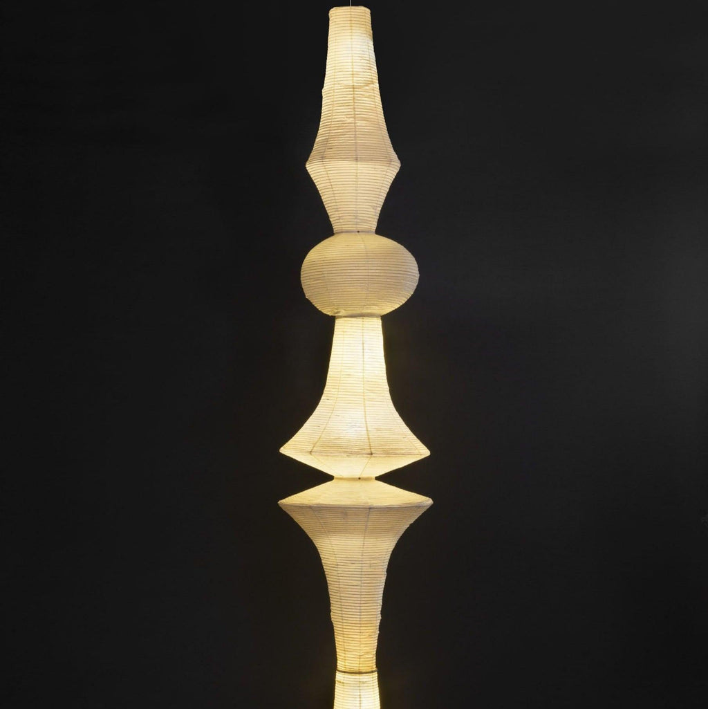 Faye Suspension Sculpturale Verticale en Papier - Neutralighting
