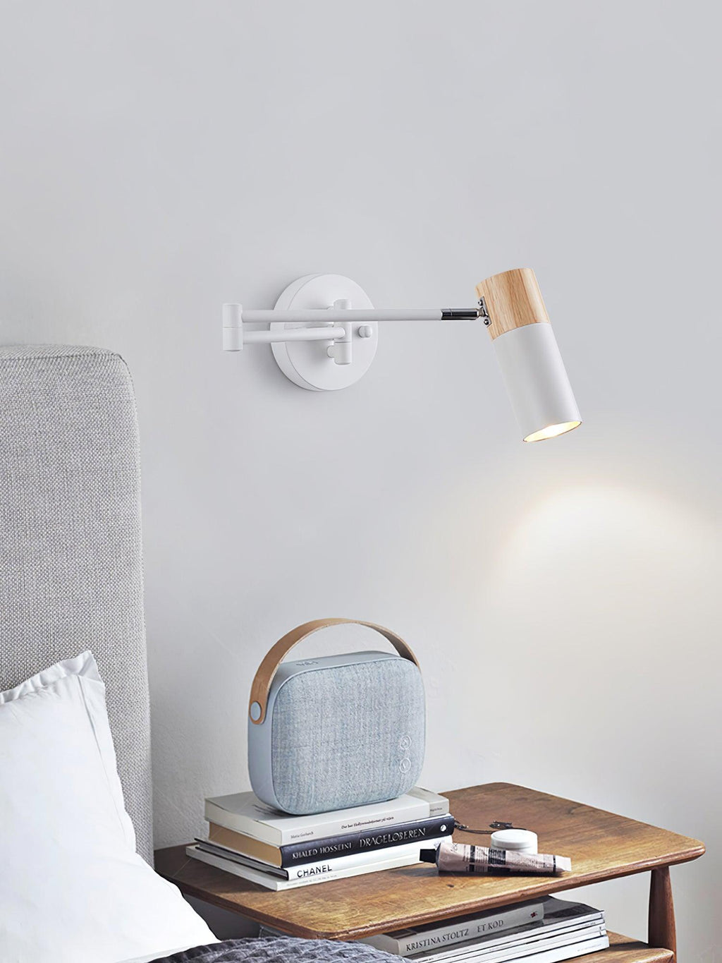 Uvinus Applique Murale à Bras Élégance Premium - Neutralighting