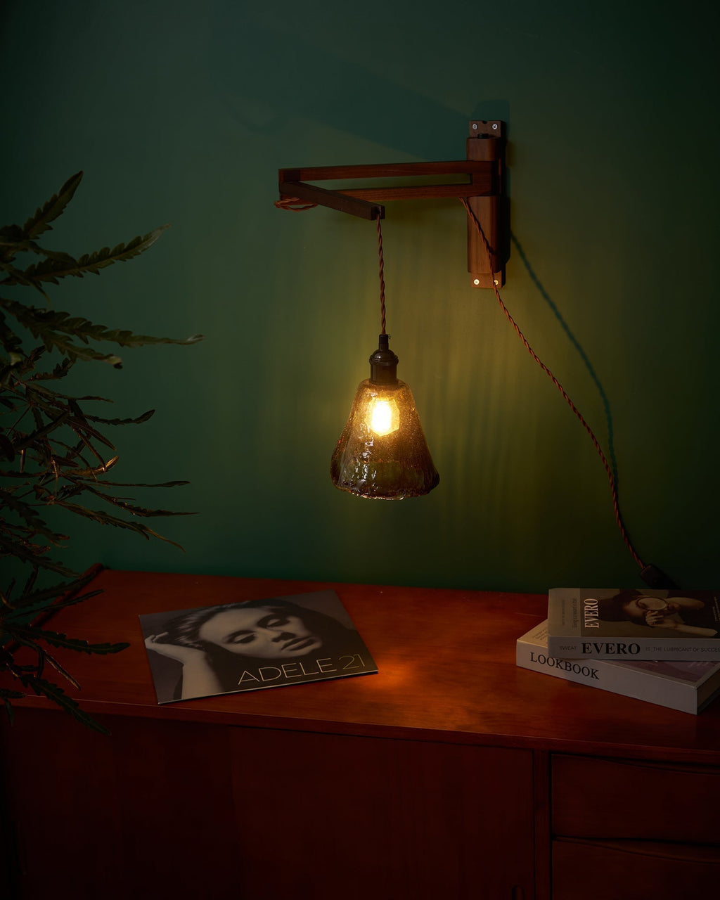 Atelier Applique Murale Plug In - Neutralighting