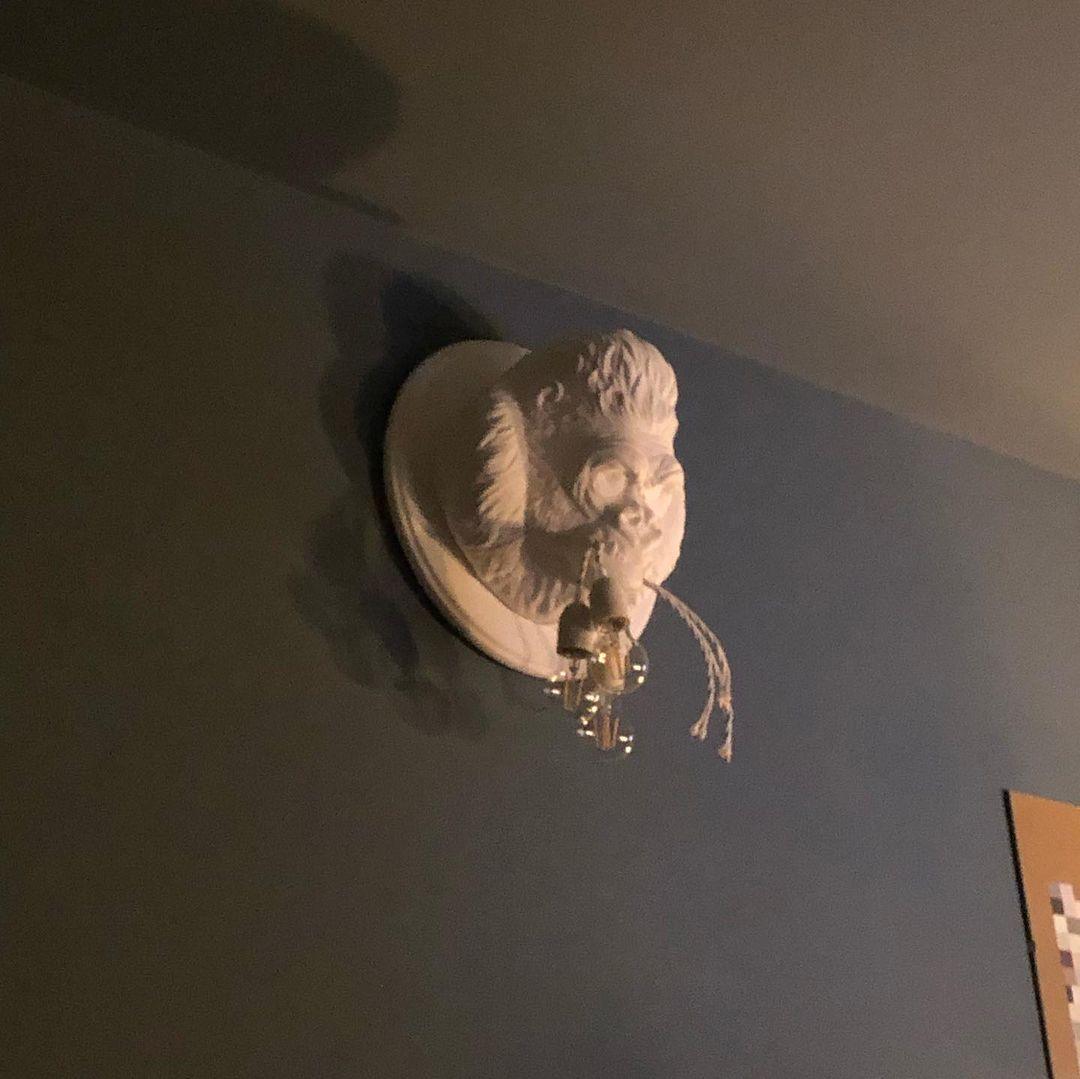 Veleda Applique Murale en Résine Premium Élégance - Neutralighting