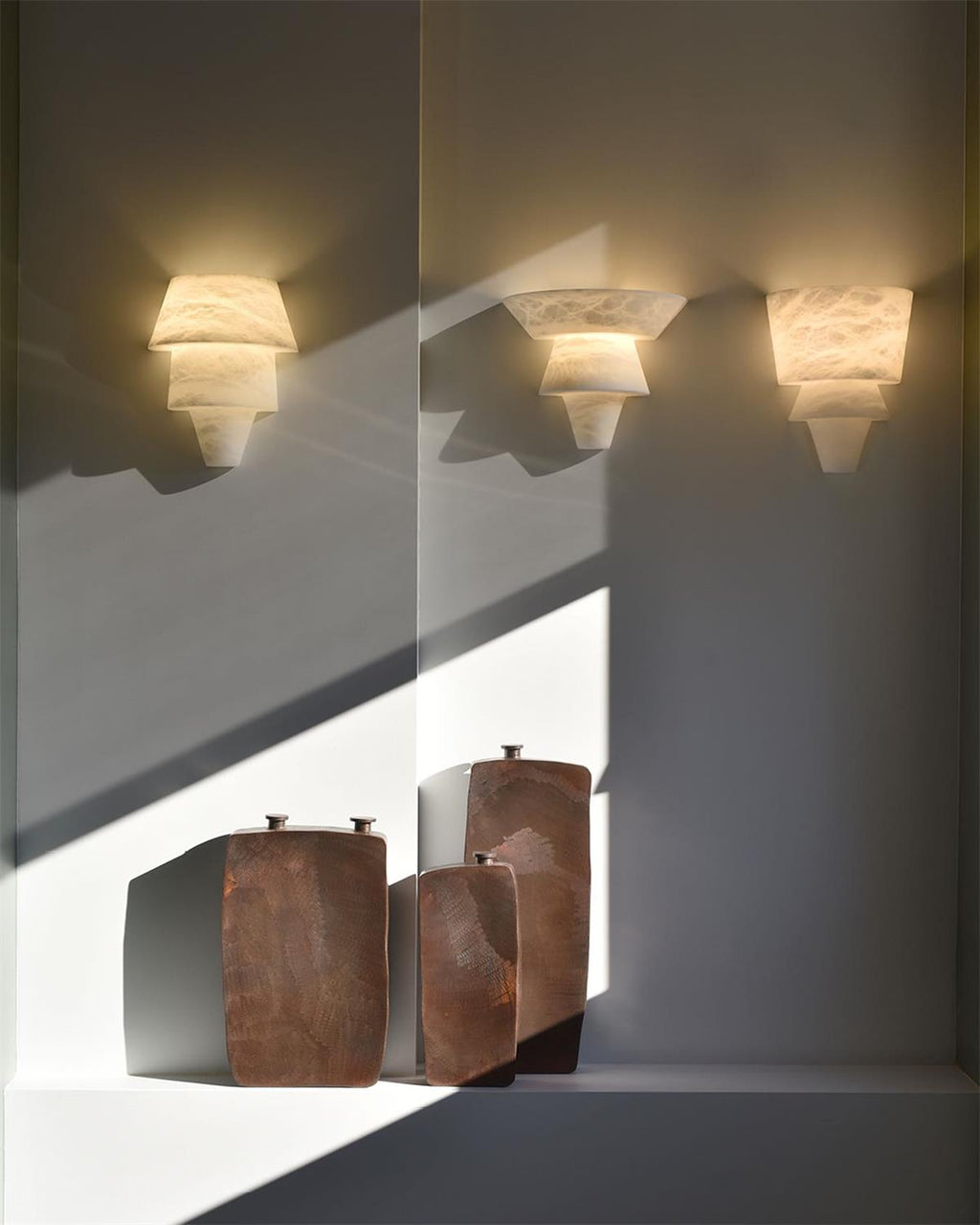 Elyon Applique Murale Élégante en Albâtre Blanc - Neutralighting
