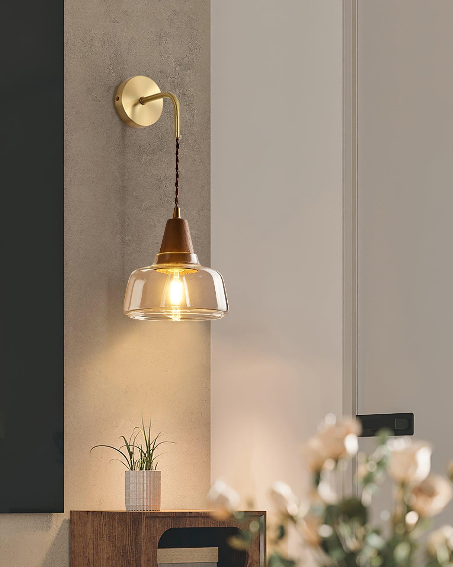 Applique Murale Ambre Verre Ombre Conique Noyer - Neutralighting