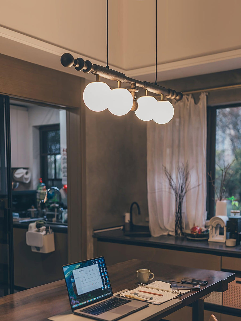 Lustra Chandelier Colonne Romaine Bois Verre - Neutralighting
