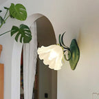 Arisha Fleur Métal Verre Intérieur Applique Murale Chambre à Coucher Salon - Neutralighting