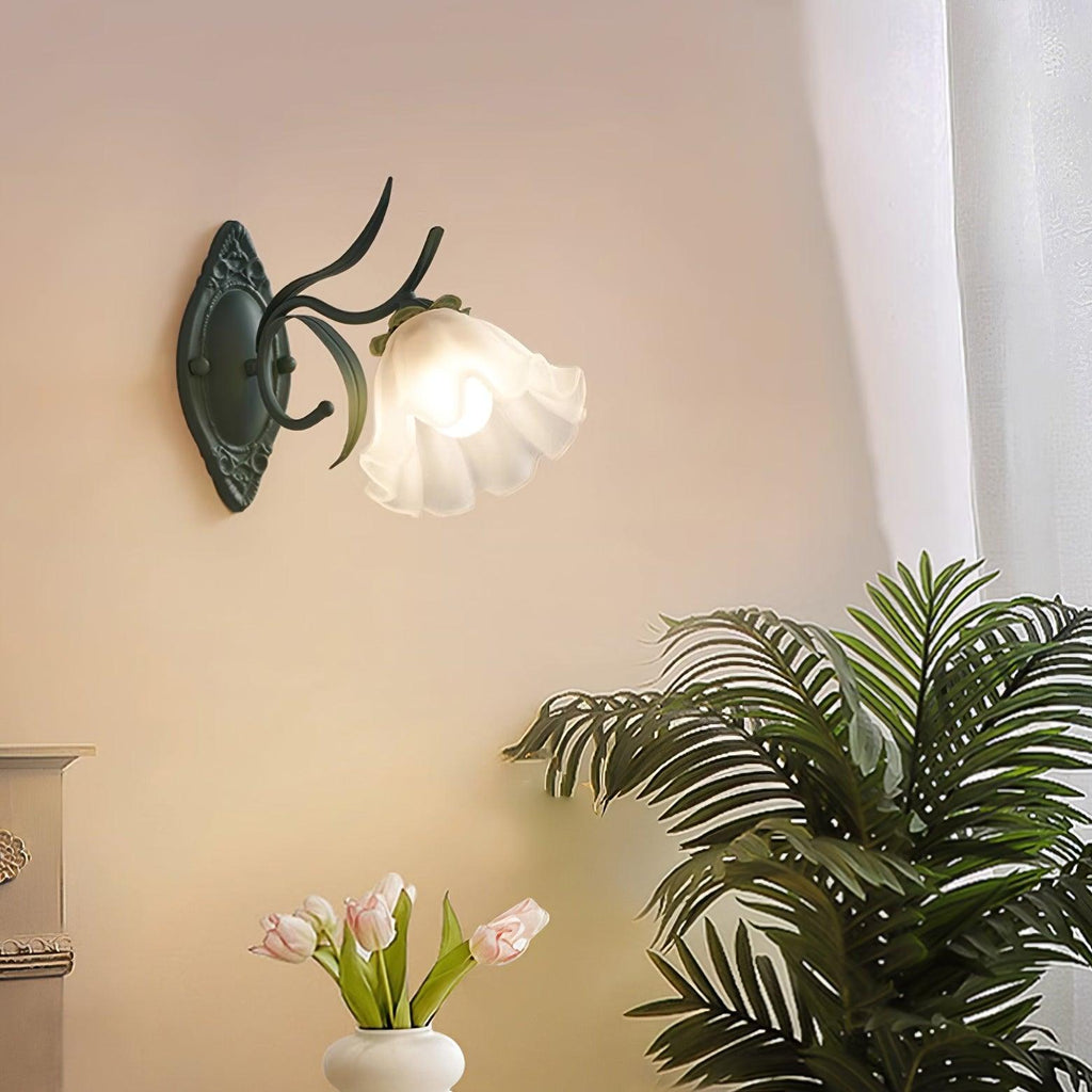 Nivan Applique murale vintage avec abat-jour en verre à motif floral pour chambre à coucher et salon - Neutralighting