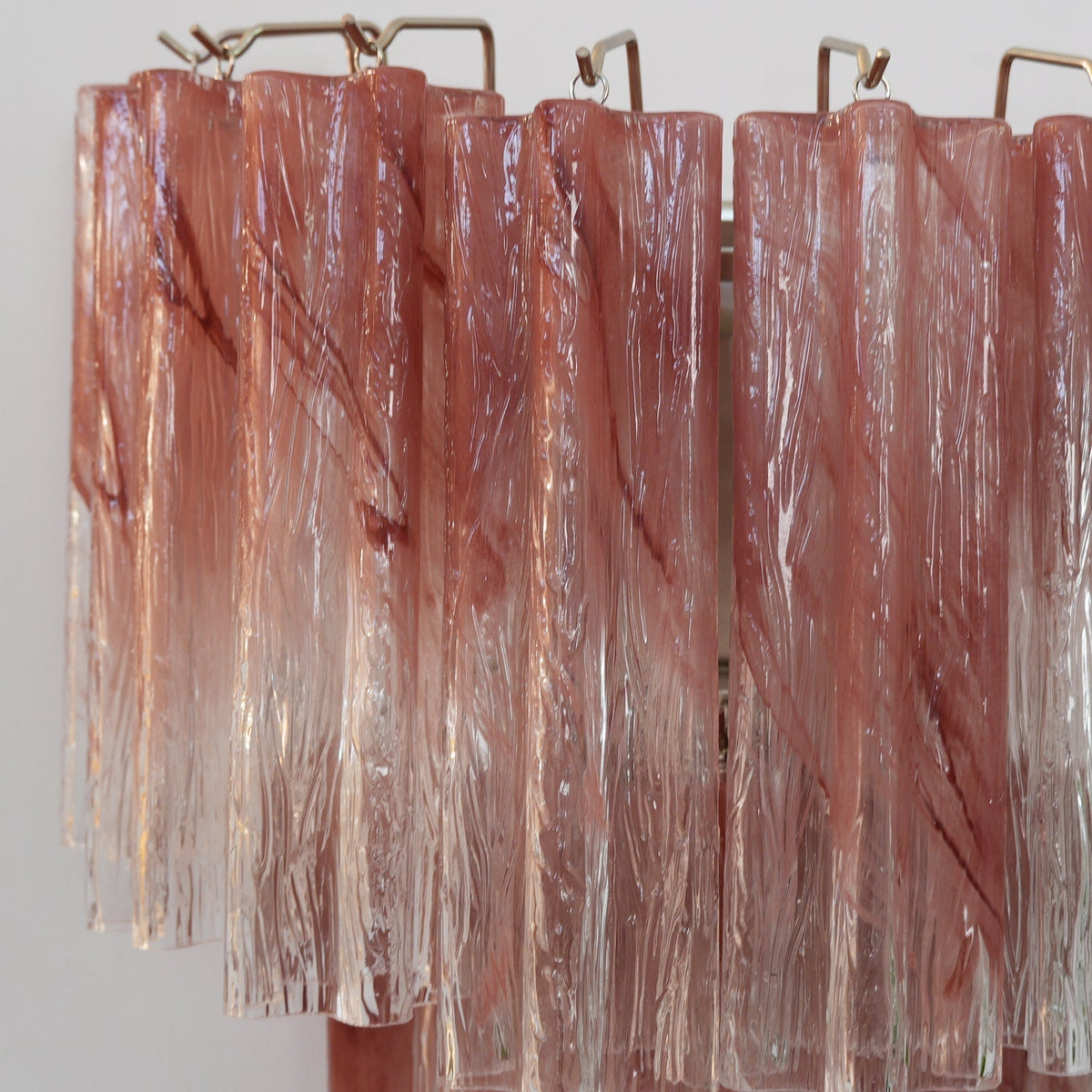Aurora Luminaire Mural Rose Verre Lames Romantique Aquarelle - Neutralighting