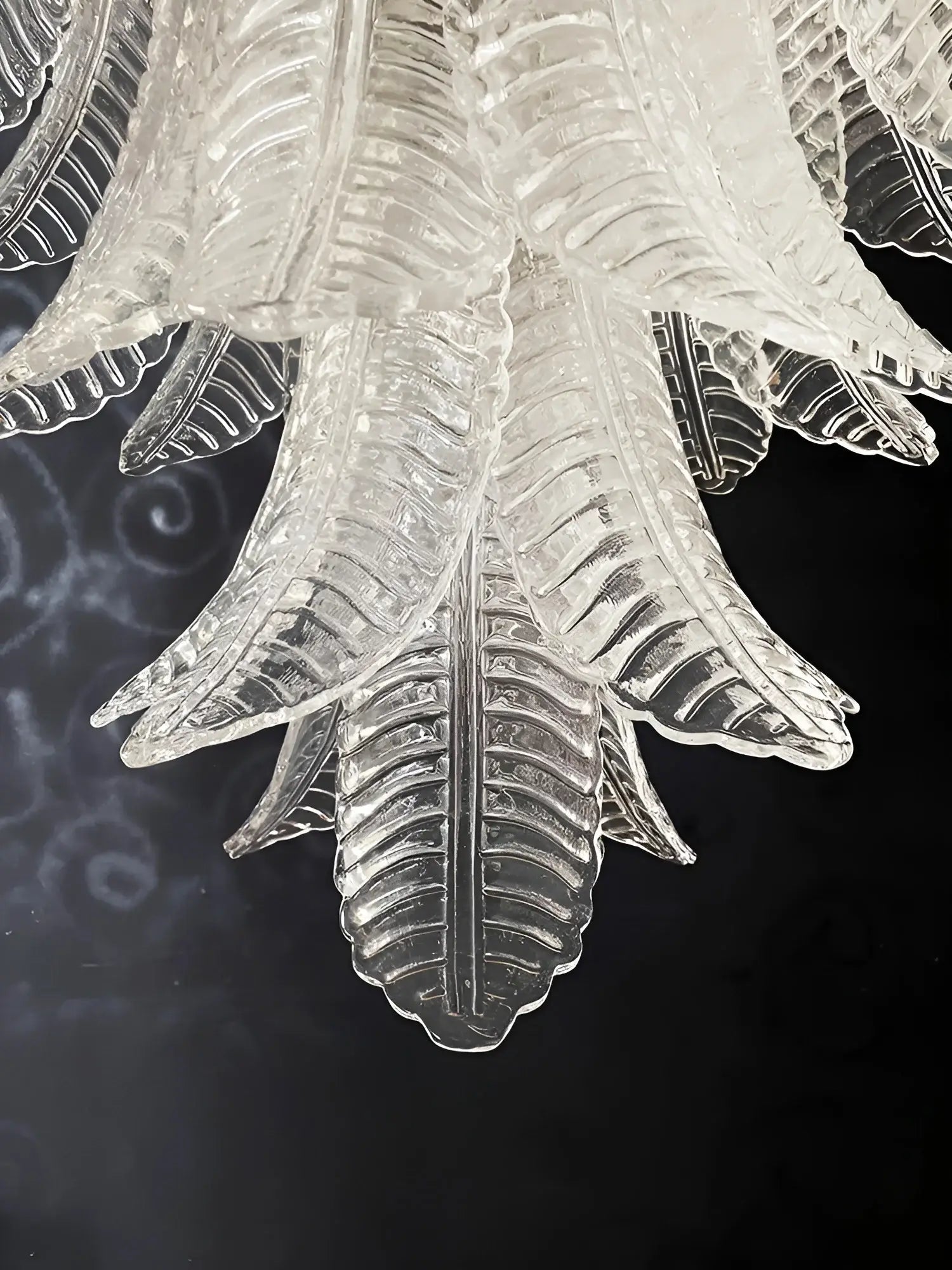Aurora Lustre Transparent Verre Feuille Cascadant Élégant - Neutralighting