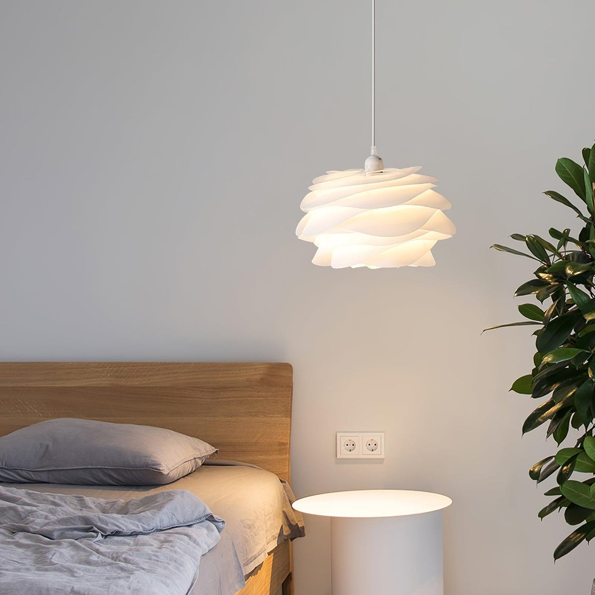 Solara Lampe suspendue en PVC motif rose floral superposé romantique - Neutralighting