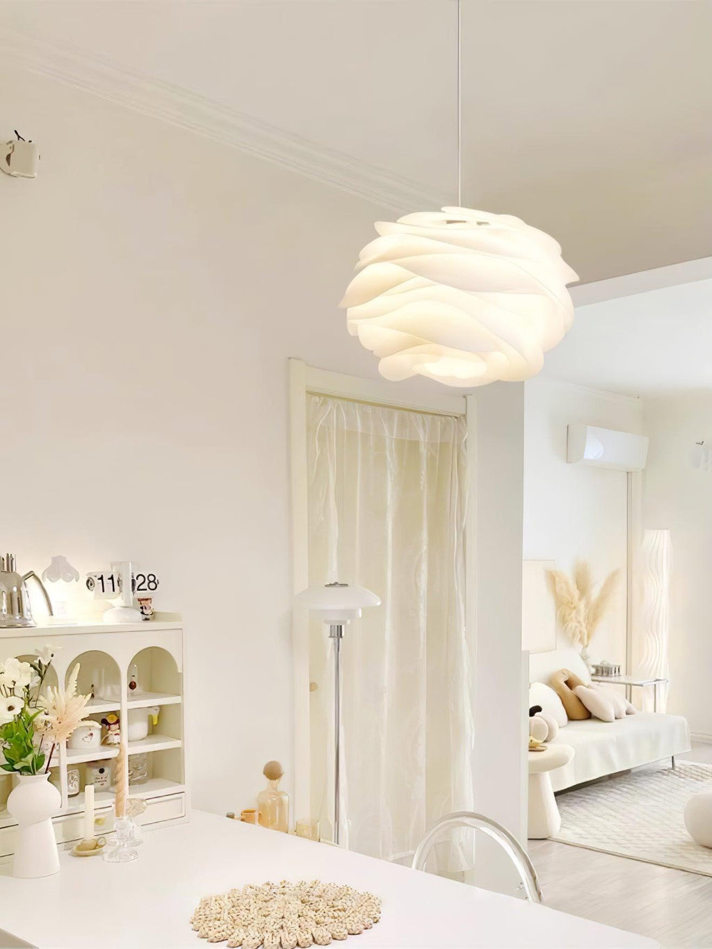 Solara Lampe suspendue en PVC motif rose floral superposé romantique - Neutralighting