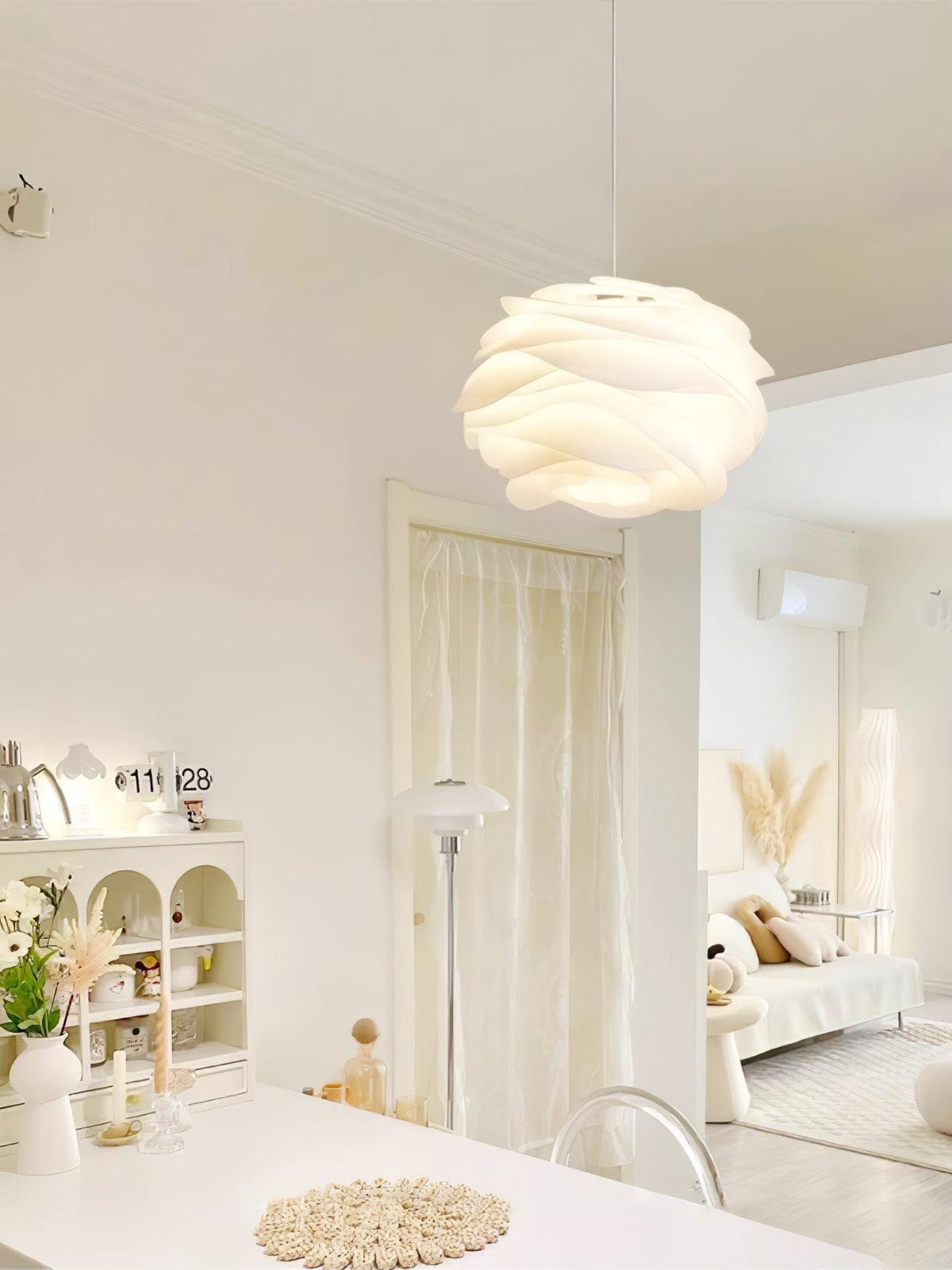Solara Lampe suspendue en PVC motif rose floral superposé romantique - Neutralighting