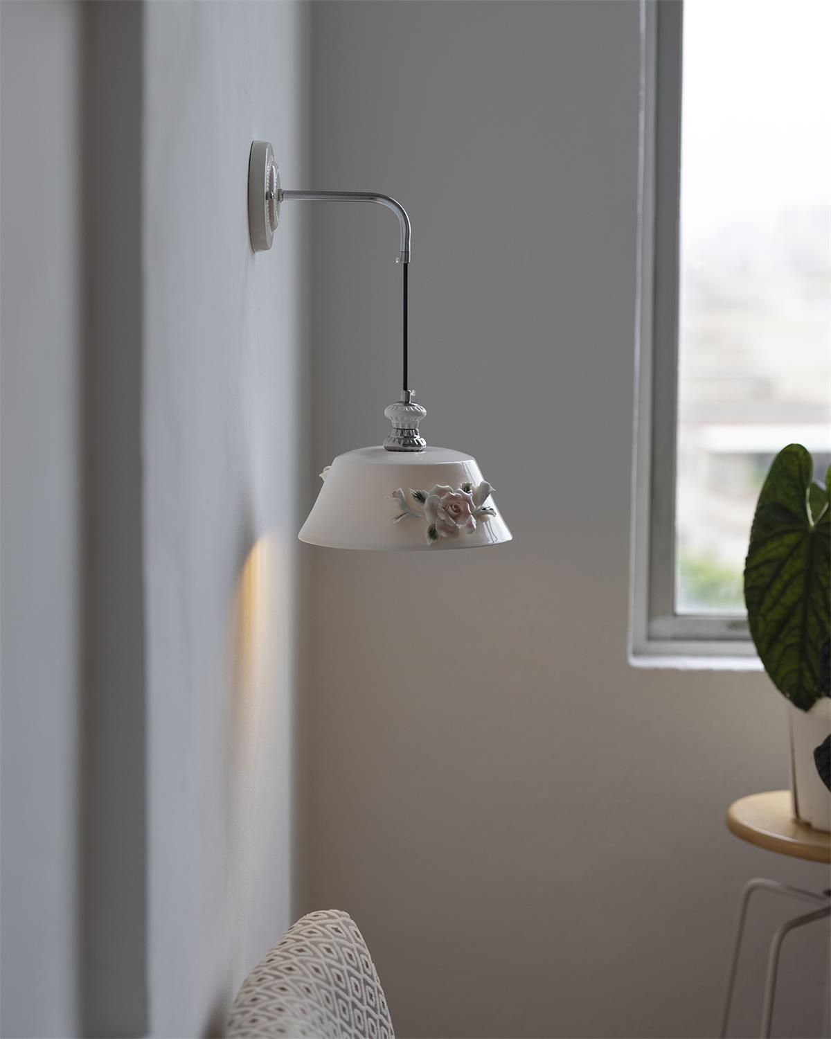 Roselune Applique Murale Porcelaine Florale Romance - Neutralighting