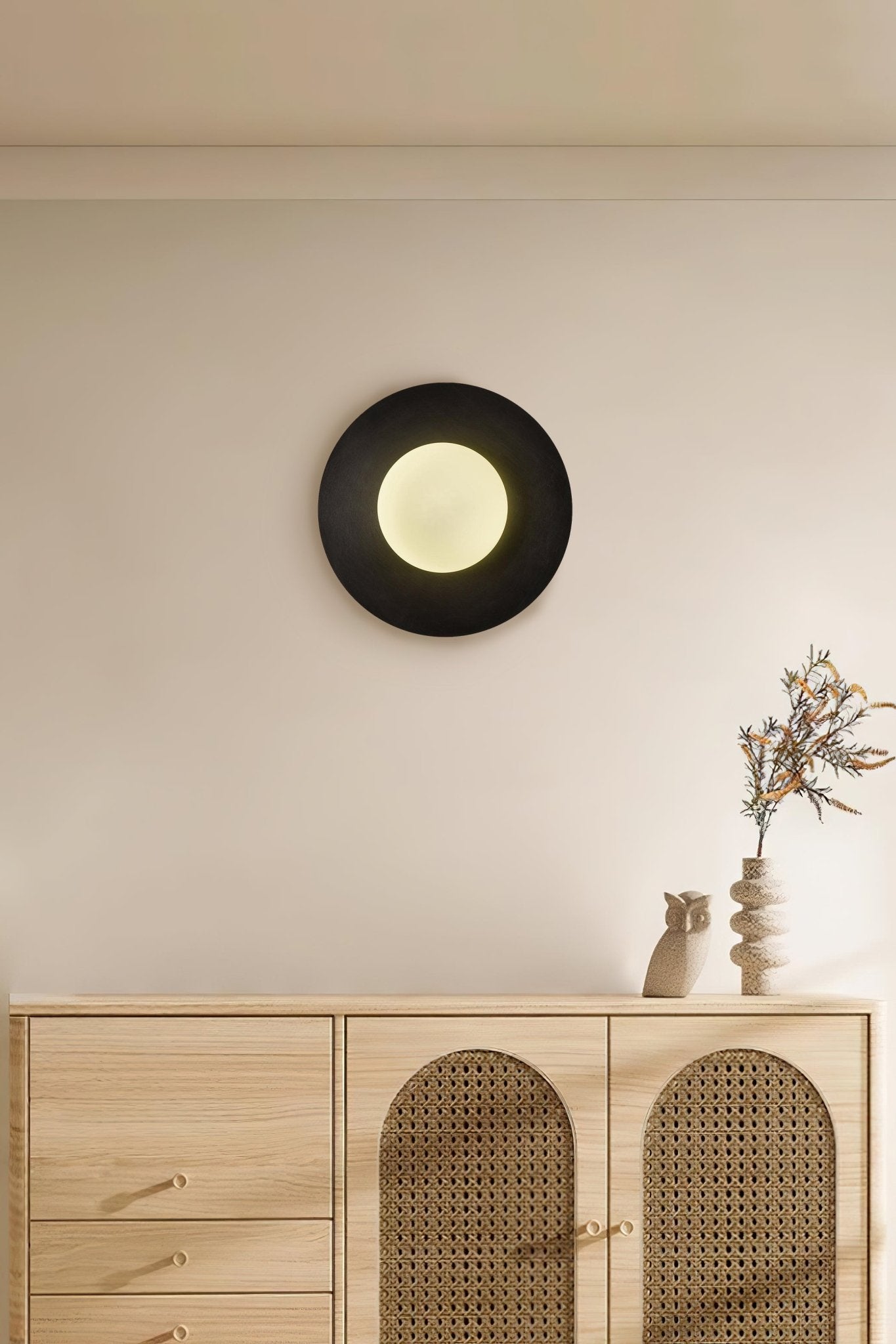 Godfrey Applique Murale Ronde Art Minimaliste en Laiton et Verre - Neutralighting