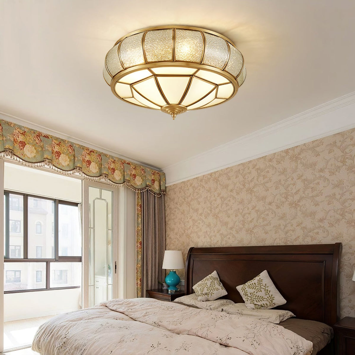 Zothaus Traditional Round Textured Glass Ceiling Light - Neutralighting