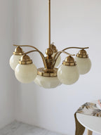 Lustra Chandelier Rétro Chic Globe en Verre Blanc - Neutralighting