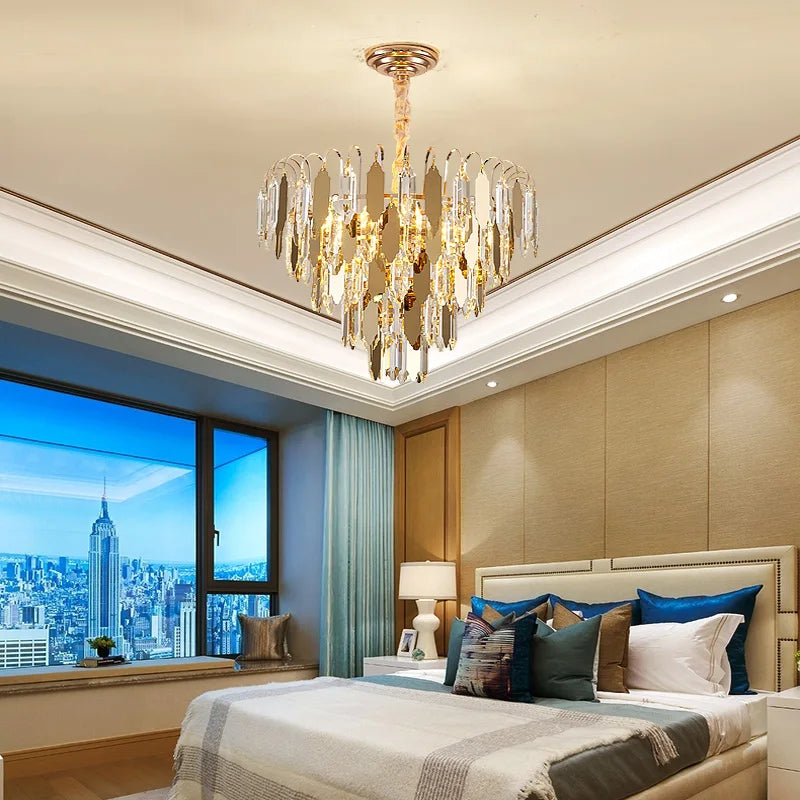 Lustre — Moderne en cristal doré à LED design élégant pour intérieur