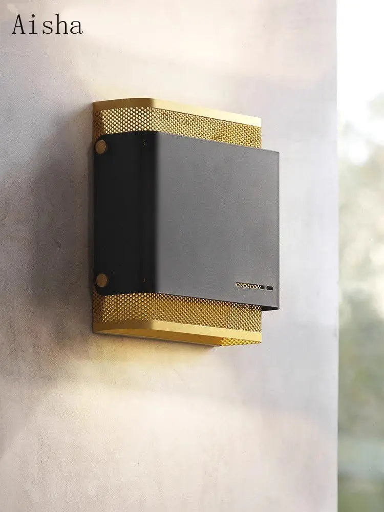 Applique murale — LED en fer style américain pour intérieur moderne