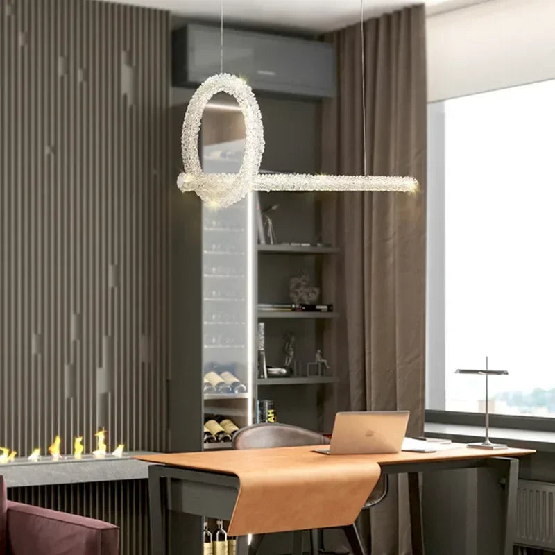 Lustre — Moderne en cristal design pour décoration intérieure élégante