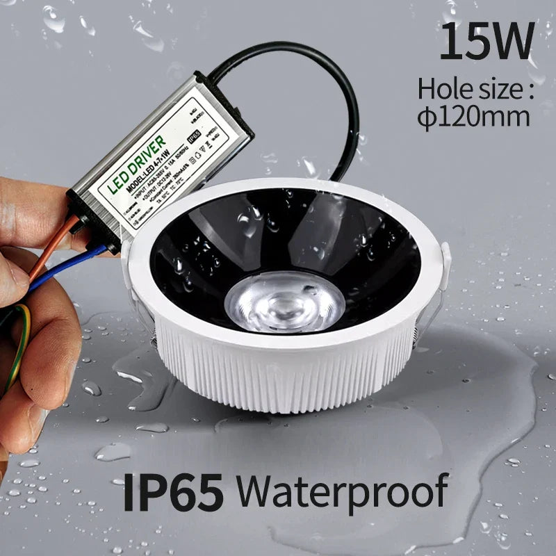 Spot led étanche résistant à l'humidité et au brouillard Constance Clairval en Aluminium - Une Présence Décorative Affirmée