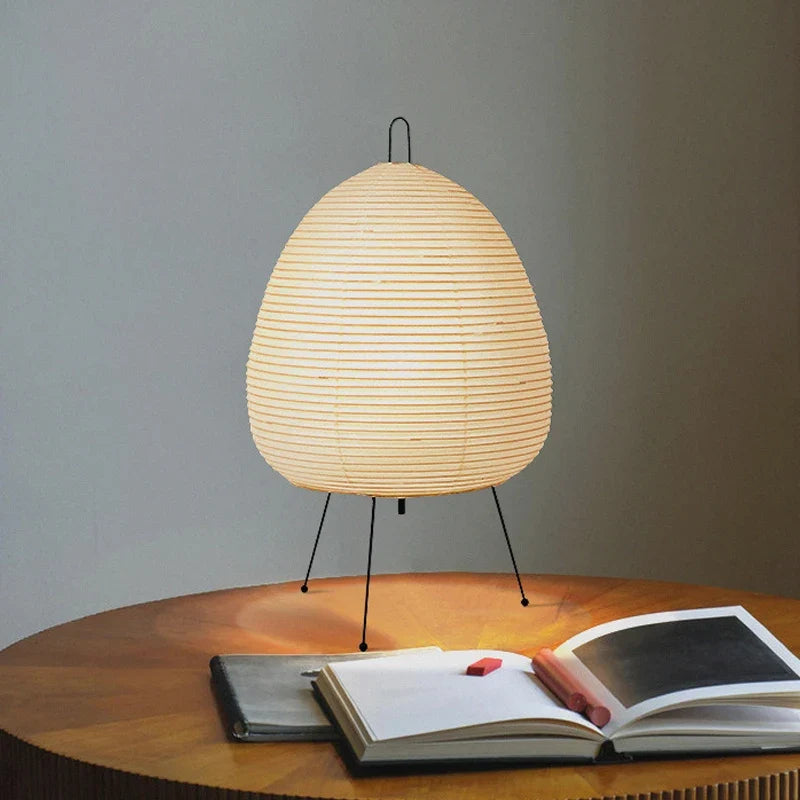 Lampe Design Japonaise Basile Écho en Papier - Légèreté Visuelle & Esprit Serein
