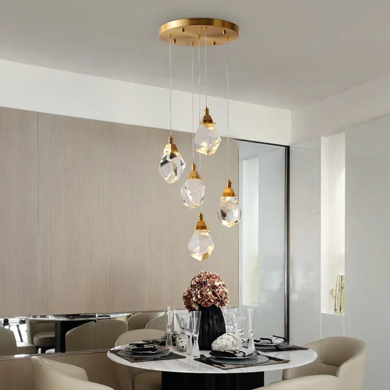 Lustre — En cristal de diamant de luxe escalier grand salon