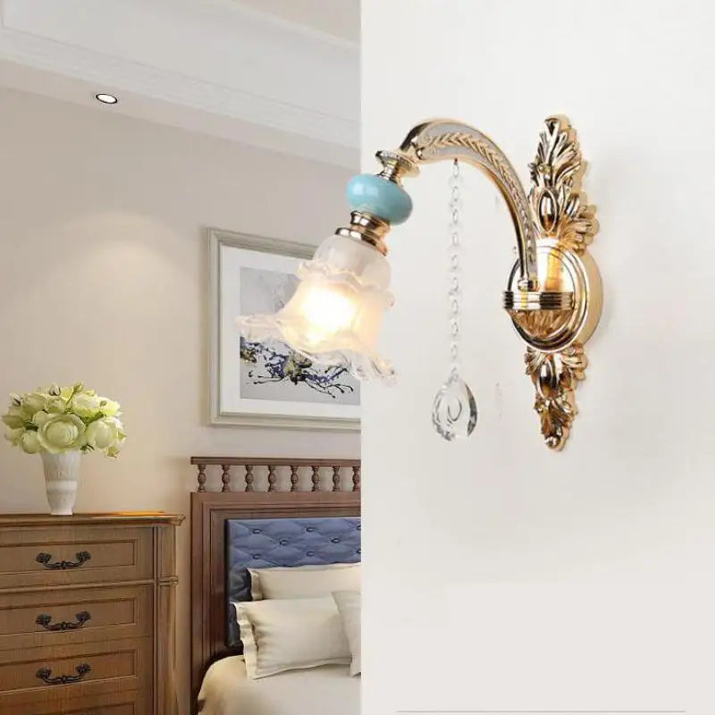 Applique murale design nordique en cristal à led pour intérieur Eugène Lueur - Jeux de Reflets & Harmonie Intérieure