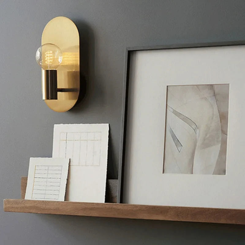 Applique murale nordique moderne pour décoration intérieure élégante Théotime Silhouette - Une Présence Sobre et Élégante