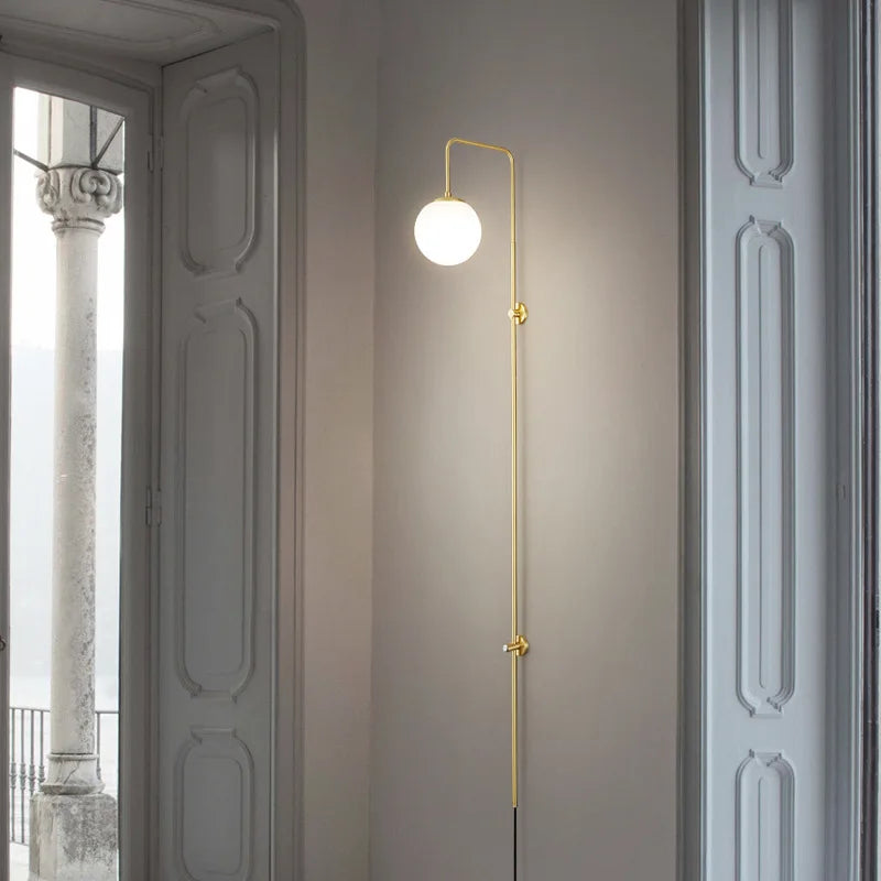 Applique murale — En laiton pour intérieur moderne et élégant