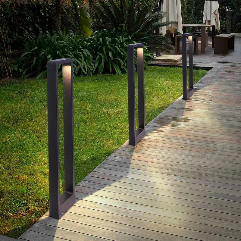 Borne lumineuse extérieure LED 7 W noire en aluminium pour jardin – Noriale