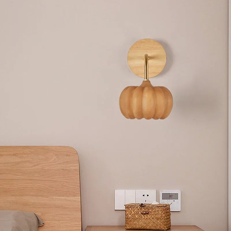 Applique murale citrouille décorative pour Halloween et intérieur nordique Nella Accord en Bois - Chaleur du Bois & Atmosphère Accueillante