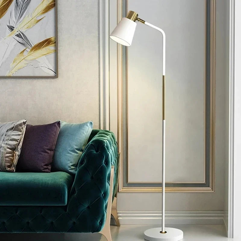 Lampadaire — Nordique réglable à LED pour éclairage décoratif